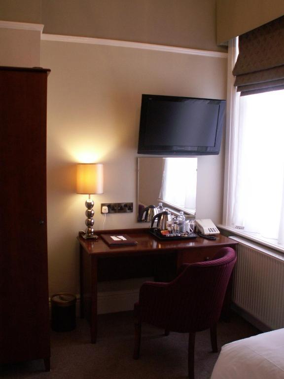 The Wyastone Hotel Cheltenham Habitación foto
